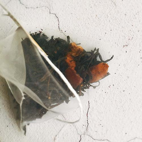 organic apple black tea bag